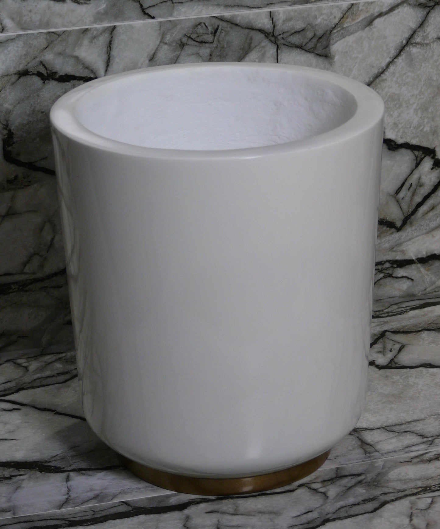 Tusca Round Gloss Planter